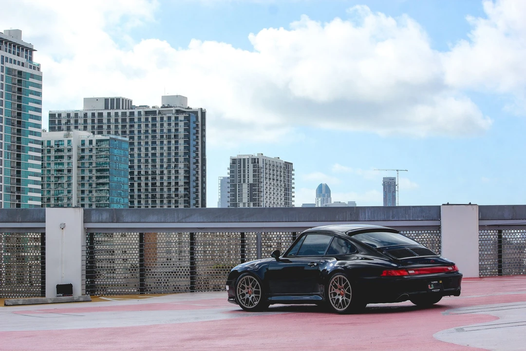 1997 Porsche 993 Carrera 4S - Image 14 of 15