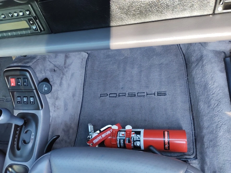 1997 Porsche 993 Carrera - Image 20 of 31