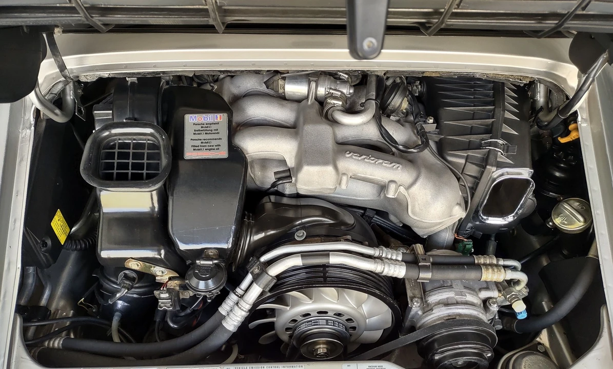 1997 Porsche 993 Carrera - Image 27 of 31