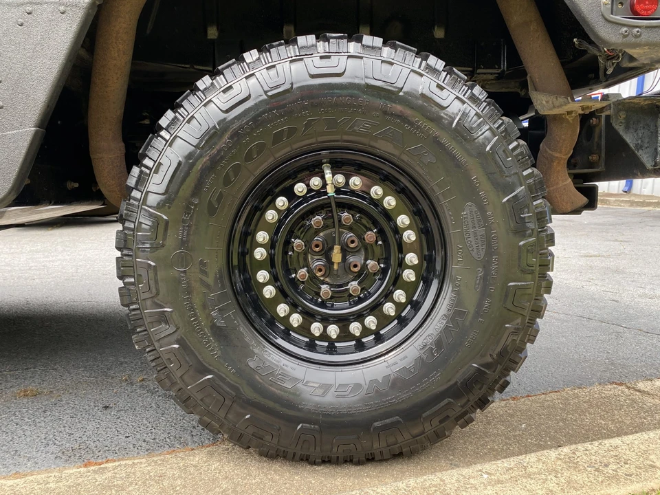 1997 Hummer Hummer H1 - Image 26 of 31