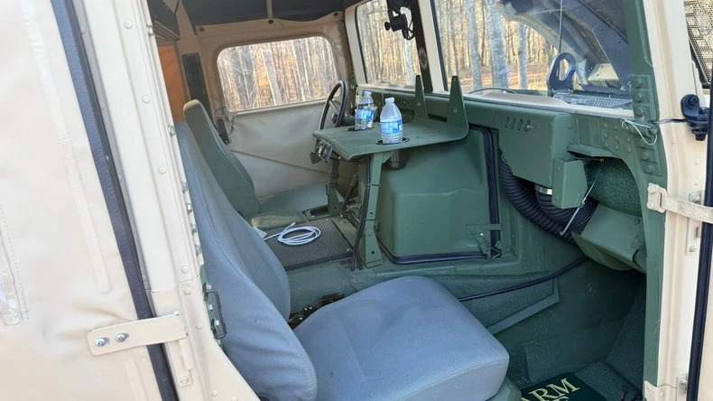 1997 AM General Hummer - Image 11 of 21
