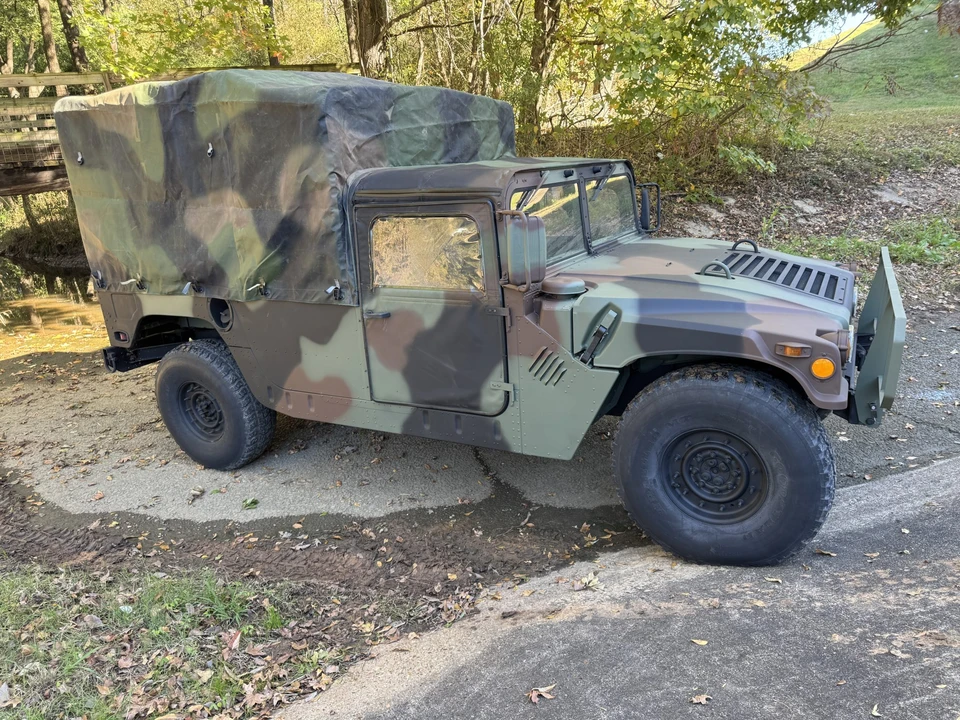 1997 Hummer HMMWV - Image 30 of 31