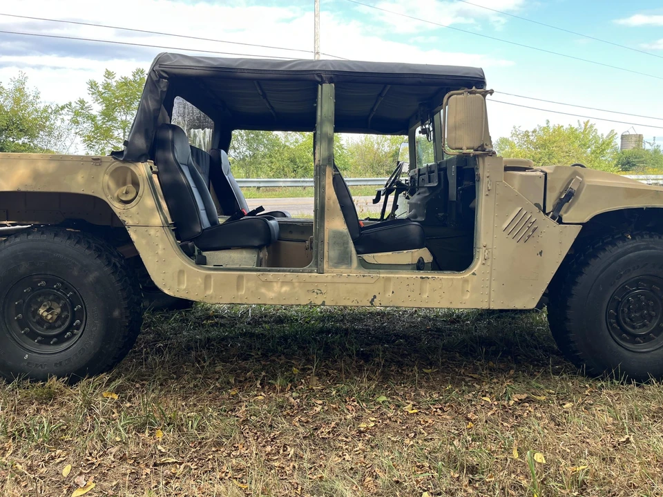 1997 Hummer HMMWV - Image 9 of 31
