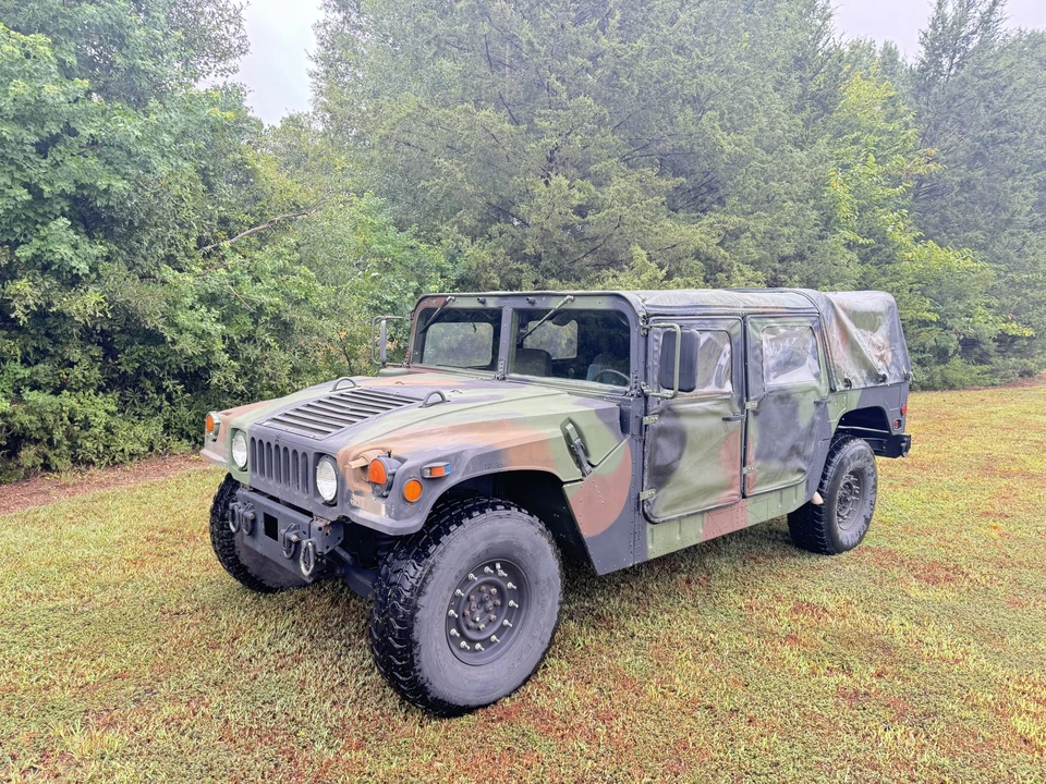 1997 Hummer HMMWV - Image 10 of 31