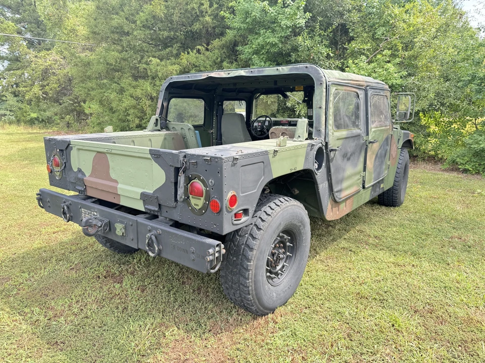 1997 Hummer HMMWV - Image 7 of 31