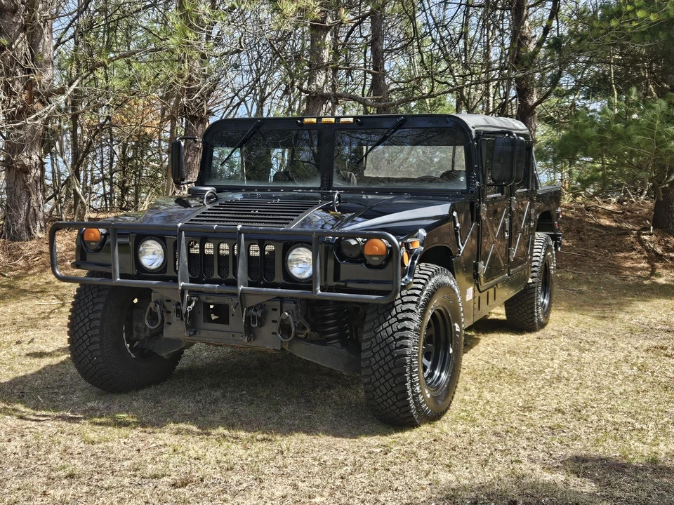 1997 Hummer HMMWV - Image 2 of 31