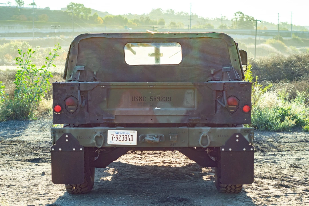 1997 Hummer HMMWV - Image 8 of 31