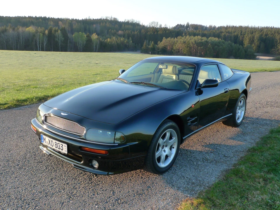 1997 Aston Martin V8 Coupe - Image 2 of 2