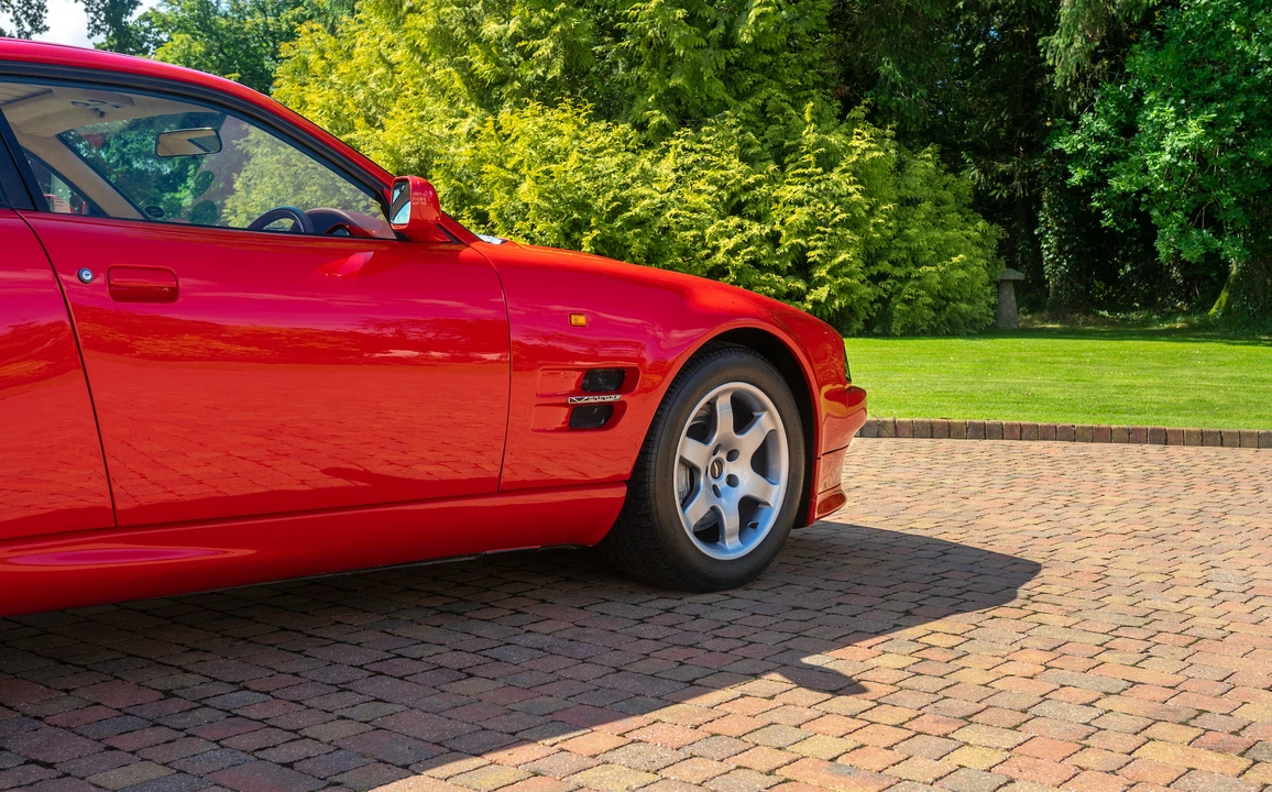 1997 Aston Martin Vantage (1993-2000) - Image 24 of 31