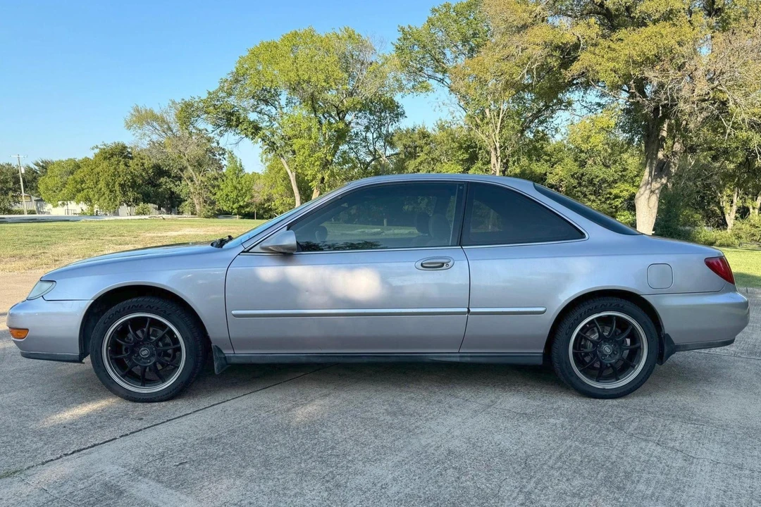 1997 Acura CL 1st Gen - Image 3 of 31
