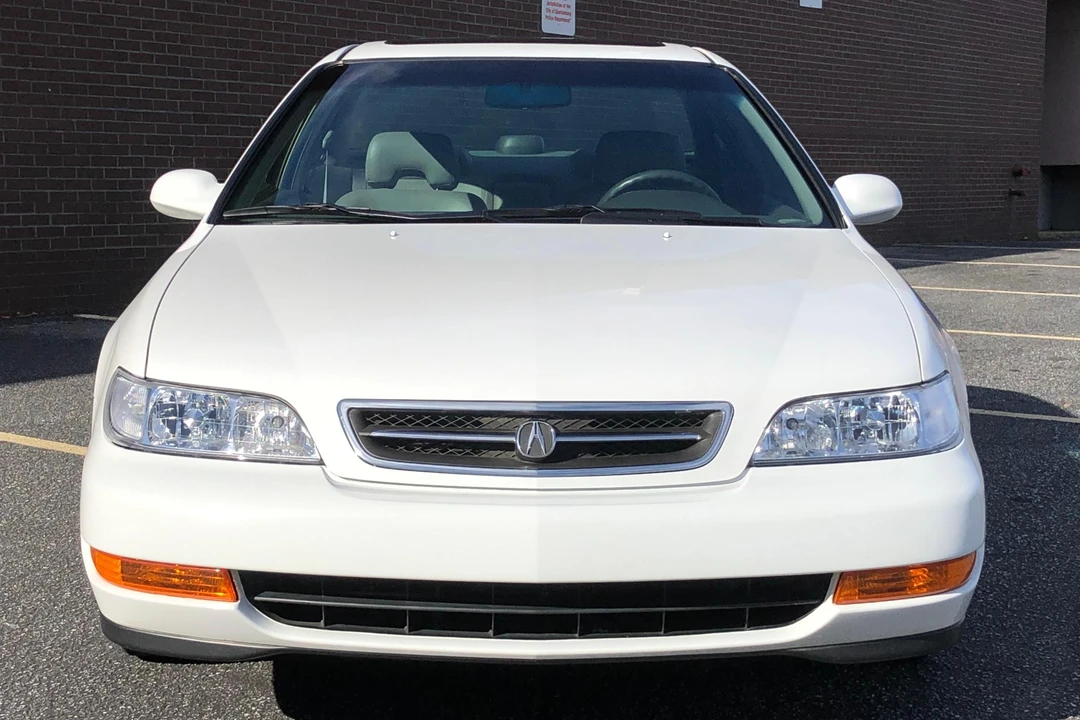 1997 Acura CL 1st Gen - Image 2 of 31