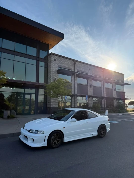 1997 Acura Integra 3rd Gen - Image 2 of 9