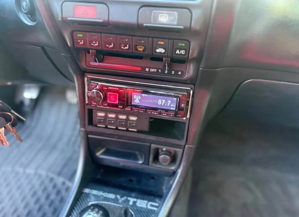 1997 Acura Integra 3rd Gen - Image 17 of 19