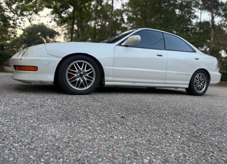 1997 Acura Integra 3rd Gen - Image 10 of 19