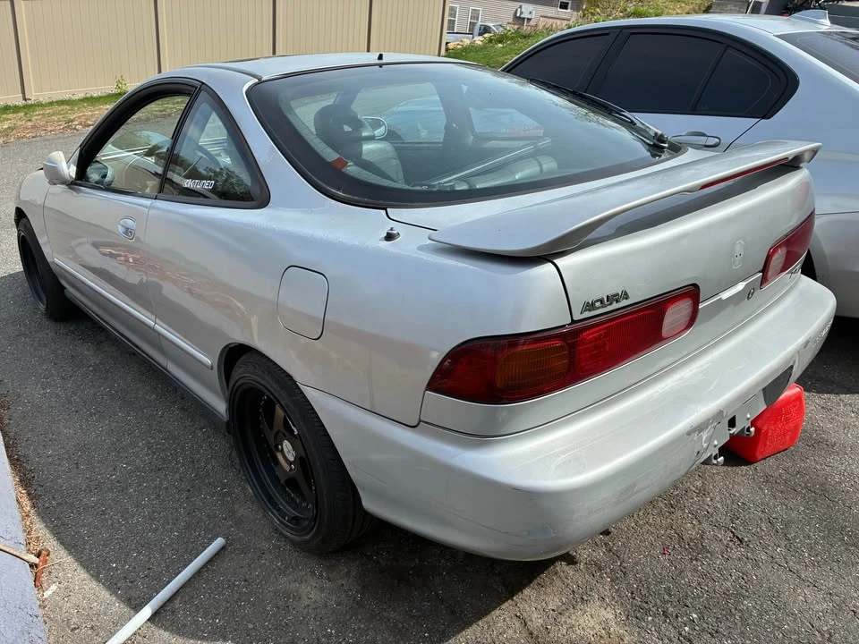 1997 Parts & Memorabilia - Image 5 of 6