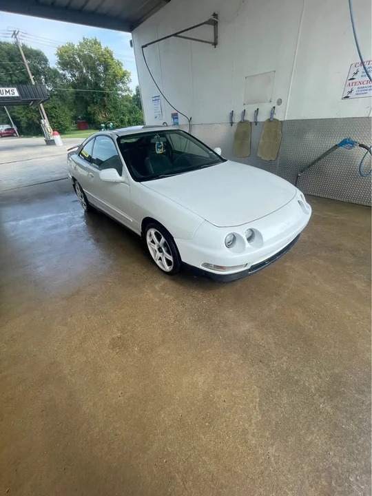 1997 Acura Integra 3rd Gen - Image 2 of 10