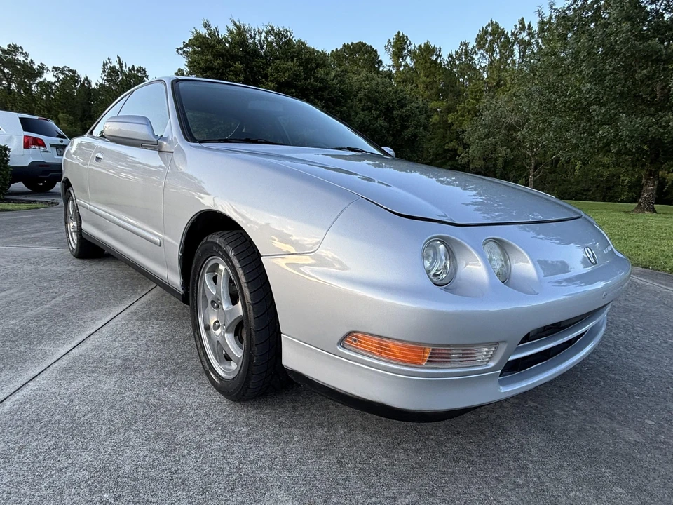 1997 Acura Integra 3rd Gen - Image 2 of 31