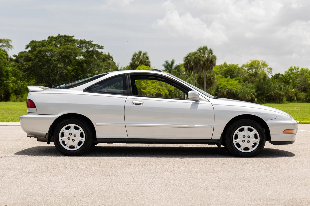 1997 Acura Integra 3rd Gen - Image 10 of 31