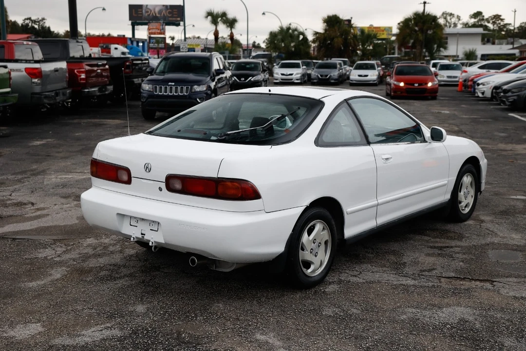 1997 Acura Integra 3rd Gen - Image 11 of 12