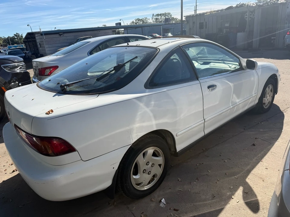 1997 Acura Integra 3rd Gen - Image 3 of 18