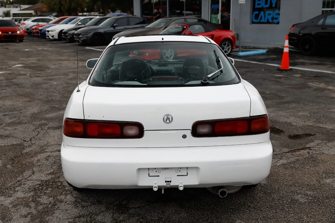 1997 Acura Integra 3rd Gen - Image 9 of 12