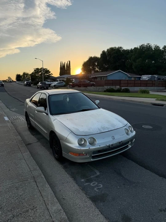 1997 Acura Integra 3rd Gen - Image 2 of 4