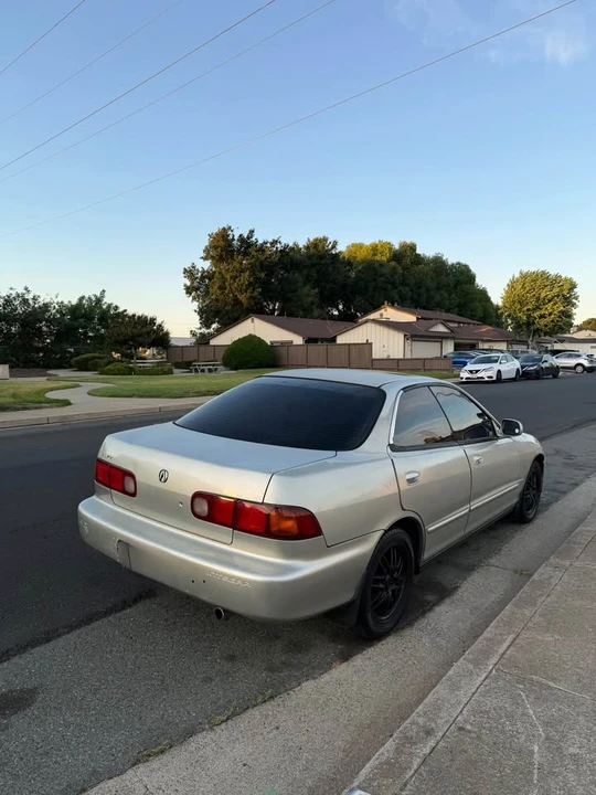 1997 Acura Integra 3rd Gen - Image 4 of 4