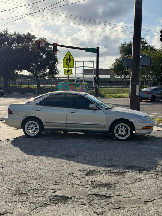 1997 Acura Integra 3rd Gen - Image 3 of 8