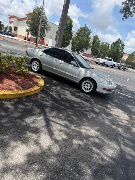 1997 Acura Integra 3rd Gen - Image 2 of 8