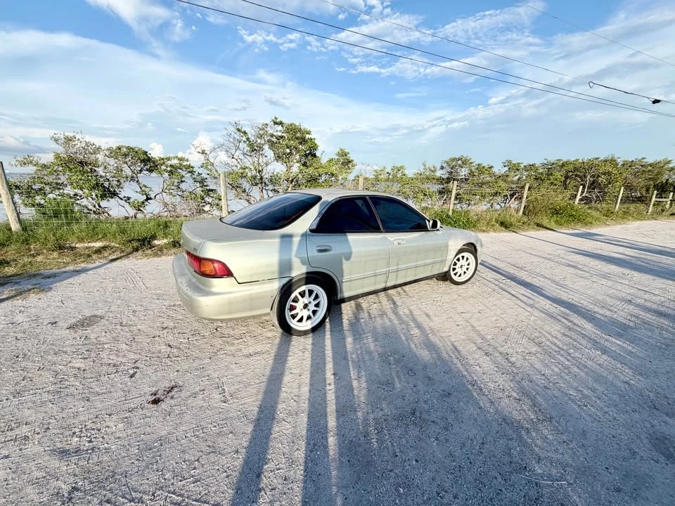 1997 Acura Integra 3rd Gen - Image 7 of 8