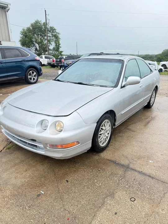 1997 Acura Integra 3rd Gen - Image 2 of 7