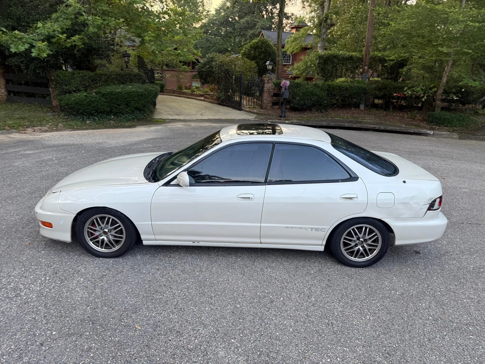 1997 Acura Integra 3rd Gen - Image 12 of 31