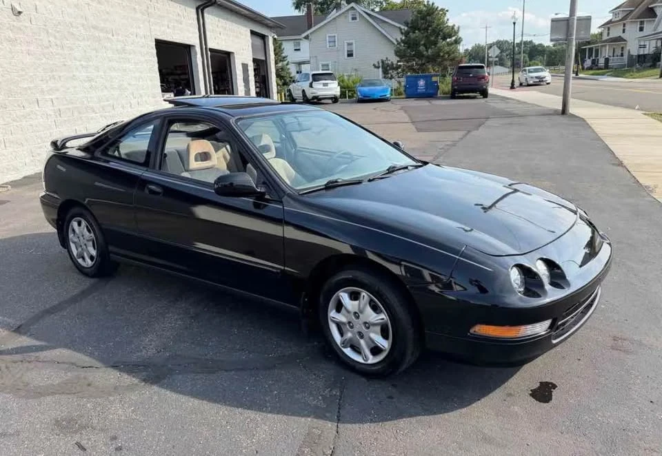 1997 Acura Integra 3rd Gen - Image 5 of 10