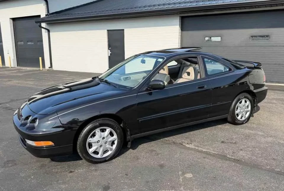 1997 Acura Integra 3rd Gen - Image 2 of 10