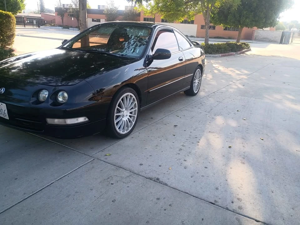 1997 Acura Integra 3rd Gen - Image 2 of 13