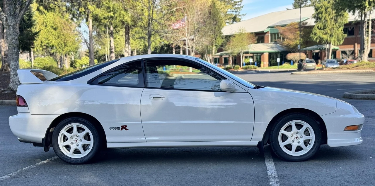 1997 Acura Integra Type R 3rd Gen - Image 9 of 31