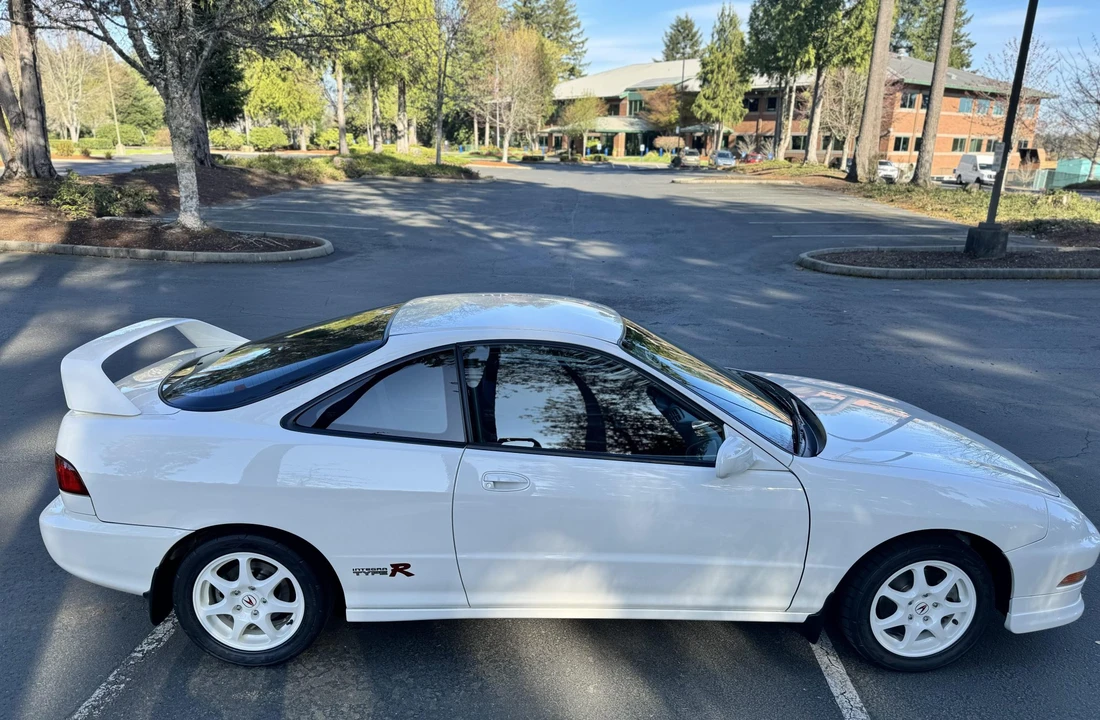 1997 Acura Integra Type R 3rd Gen - Image 10 of 31