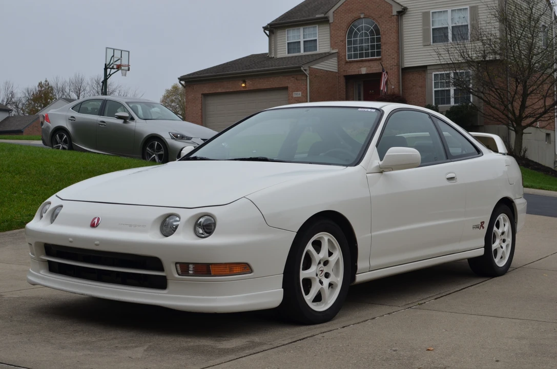 1997 Acura Integra Type R 3rd Gen - Image 2 of 31