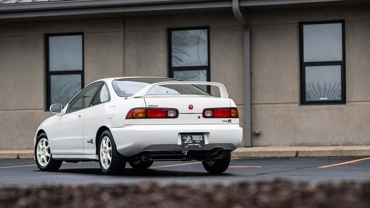 1997 Acura Integra Type R 3rd Gen - Image 25 of 31