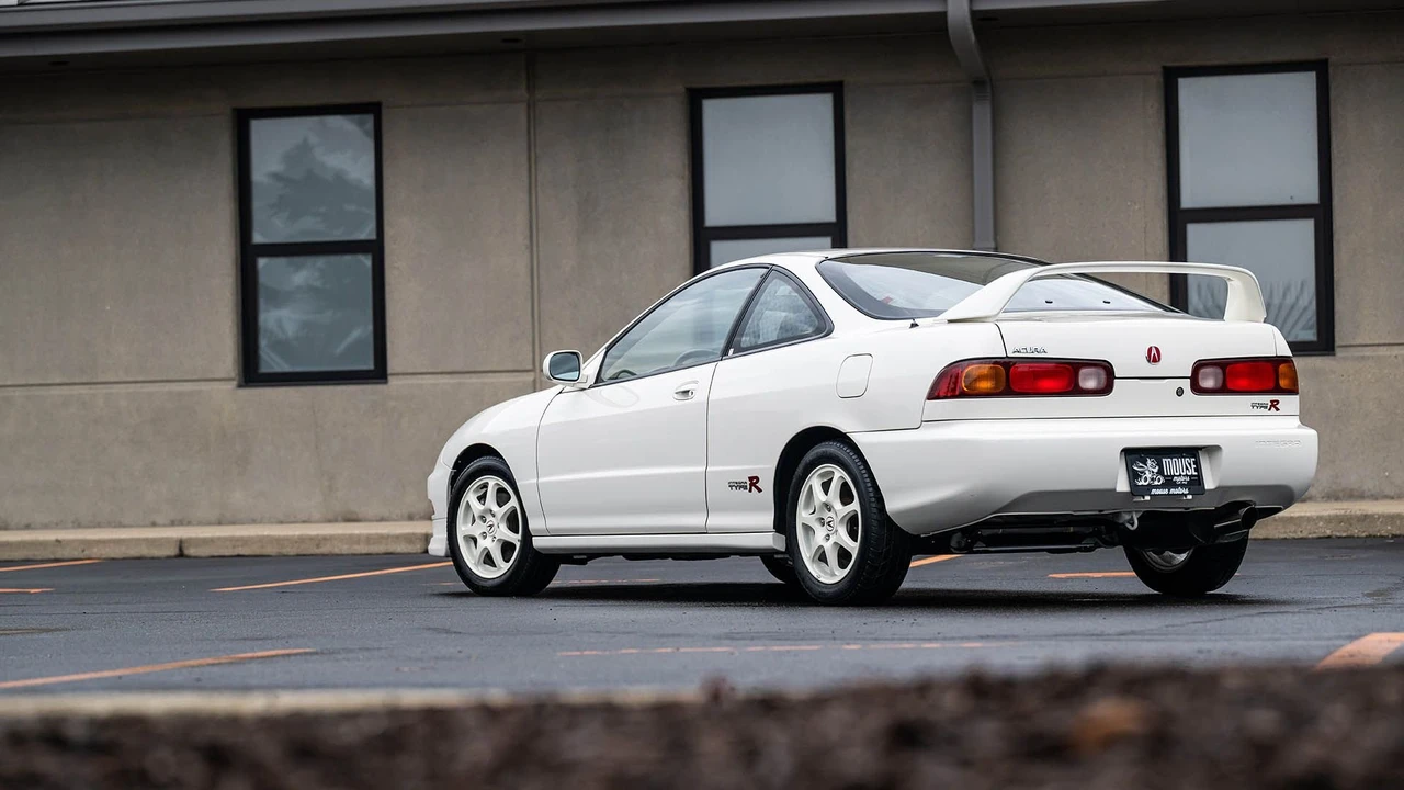 1997 Acura Integra Type R 3rd Gen - Image 23 of 31