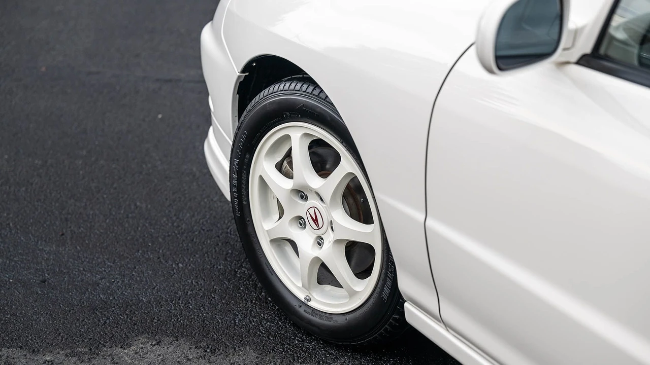 1997 Acura Integra Type R 3rd Gen - Image 29 of 31