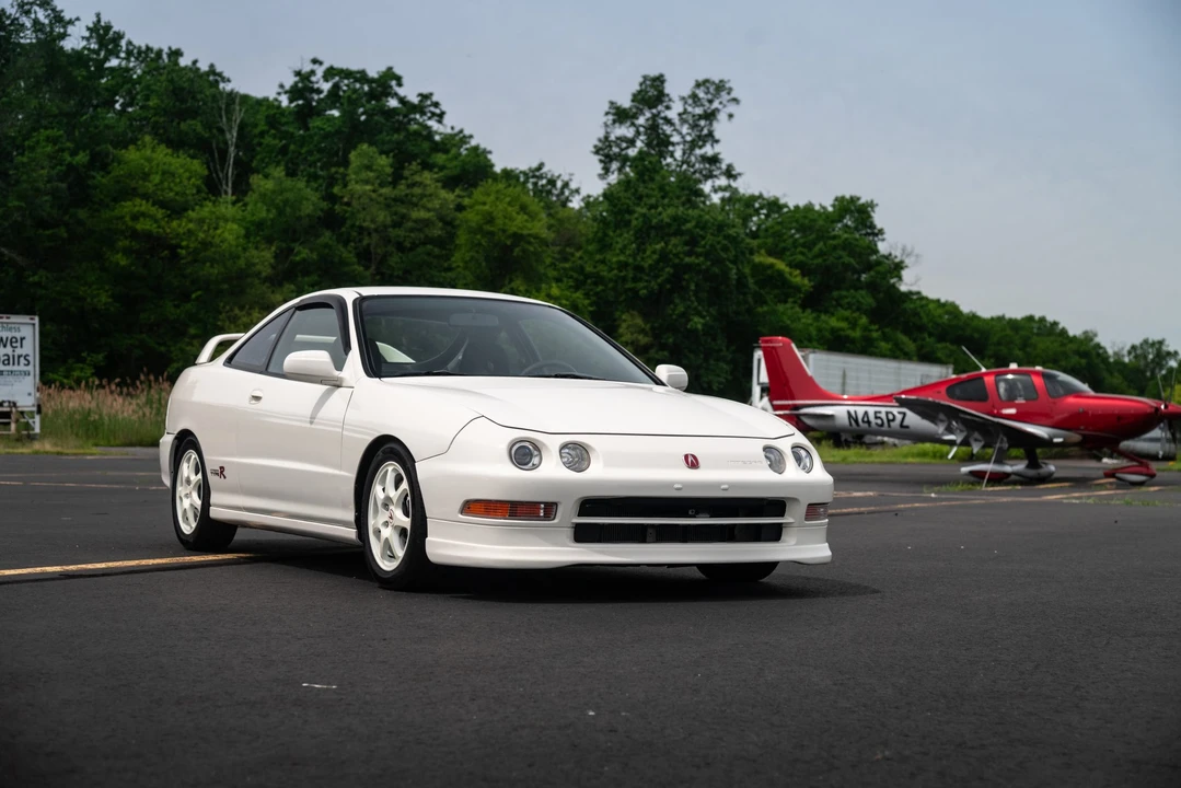1997 Acura Integra Type R 3rd Gen - Image 2 of 31