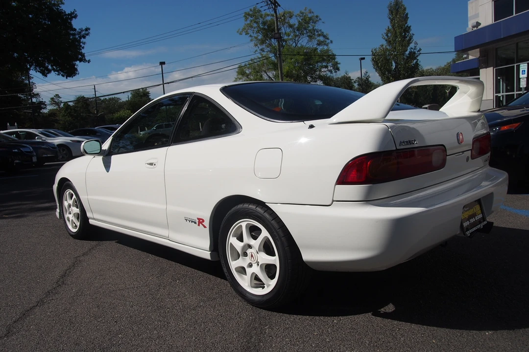 1997 Acura Integra Type R 3rd Gen - Image 3 of 31