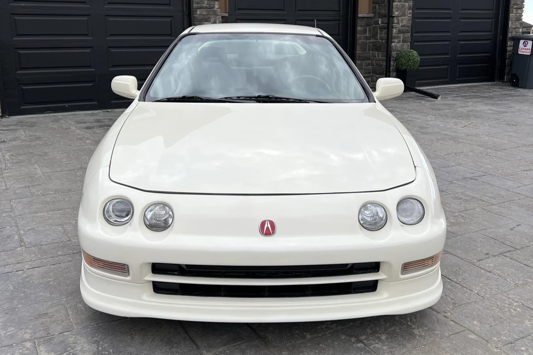 1997 Acura Integra Type R 3rd Gen - Image 2 of 31