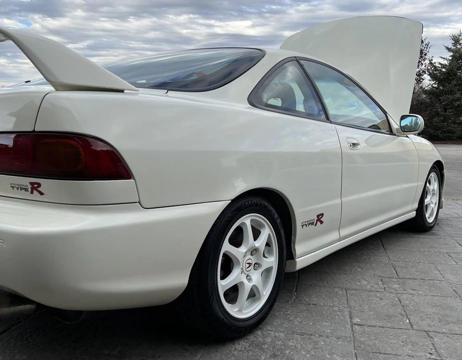 1997 Acura Integra Type R 3rd Gen - Image 11 of 31