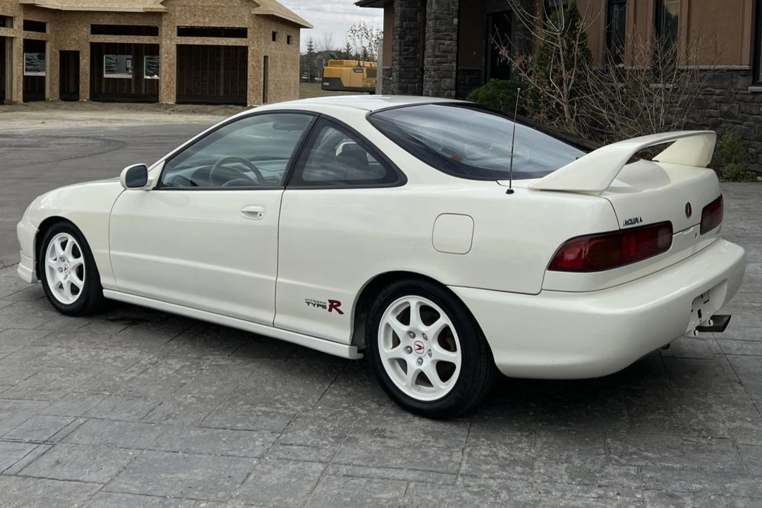 1997 Acura Integra Type R 3rd Gen - Image 6 of 31
