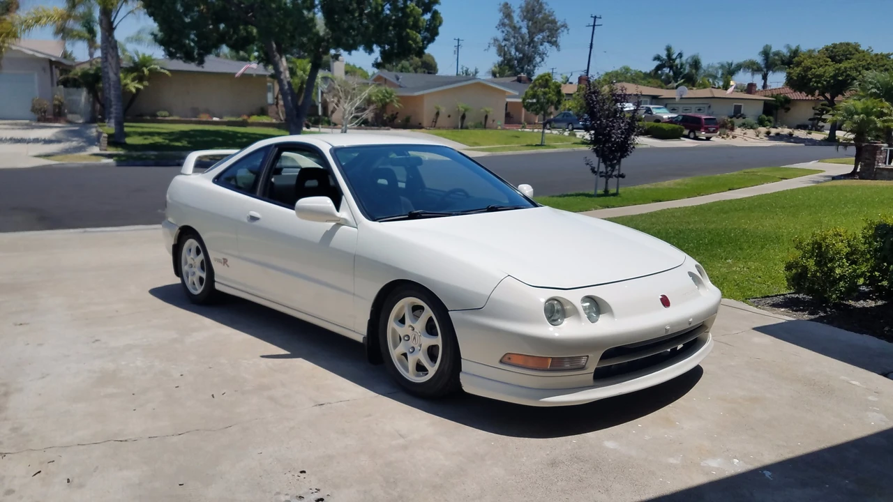 1997 Acura Integra Type R 3rd Gen - Image 2 of 31