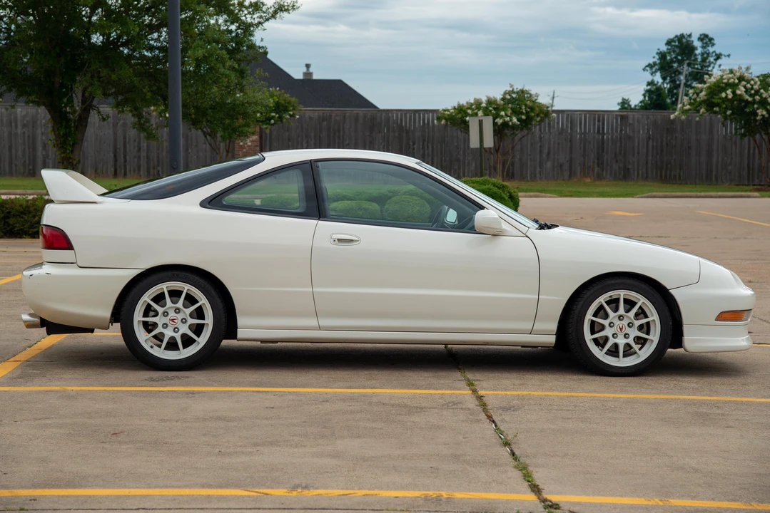 1997 Acura Integra Type R 3rd Gen - Image 3 of 29