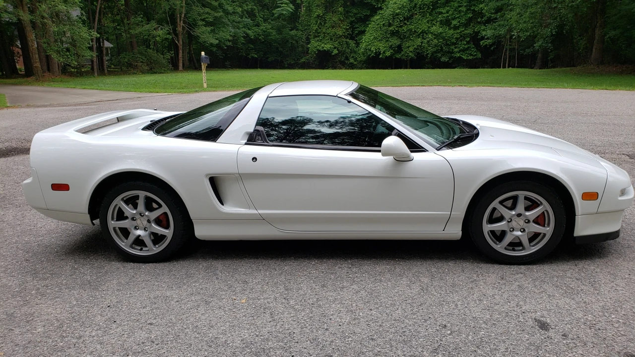 1997 Acura NA1 NSX - Image 10 of 31