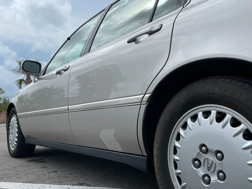 1997 Acura RL 1st Gen - Image 31 of 31